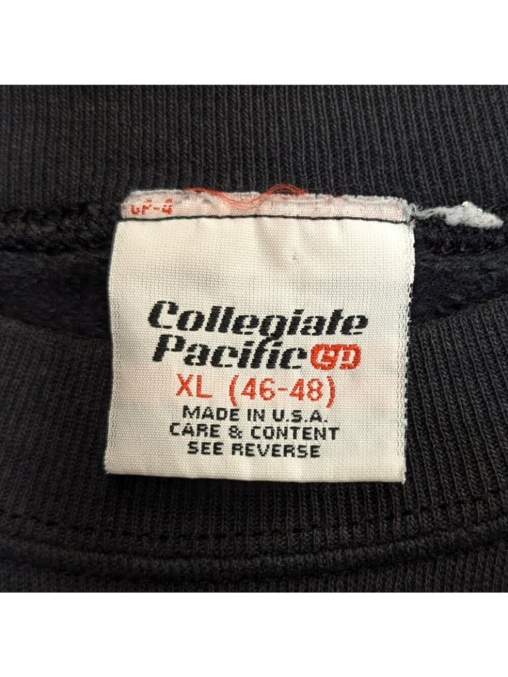 DePauw University Tigers Mens XL Sweatshirt Vintage Black Collegiate Pacific USA - Picture 2 of 6